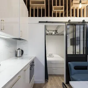 dify-quatre-chapeaux-centre-ville.hotels-rhonealpes.com/