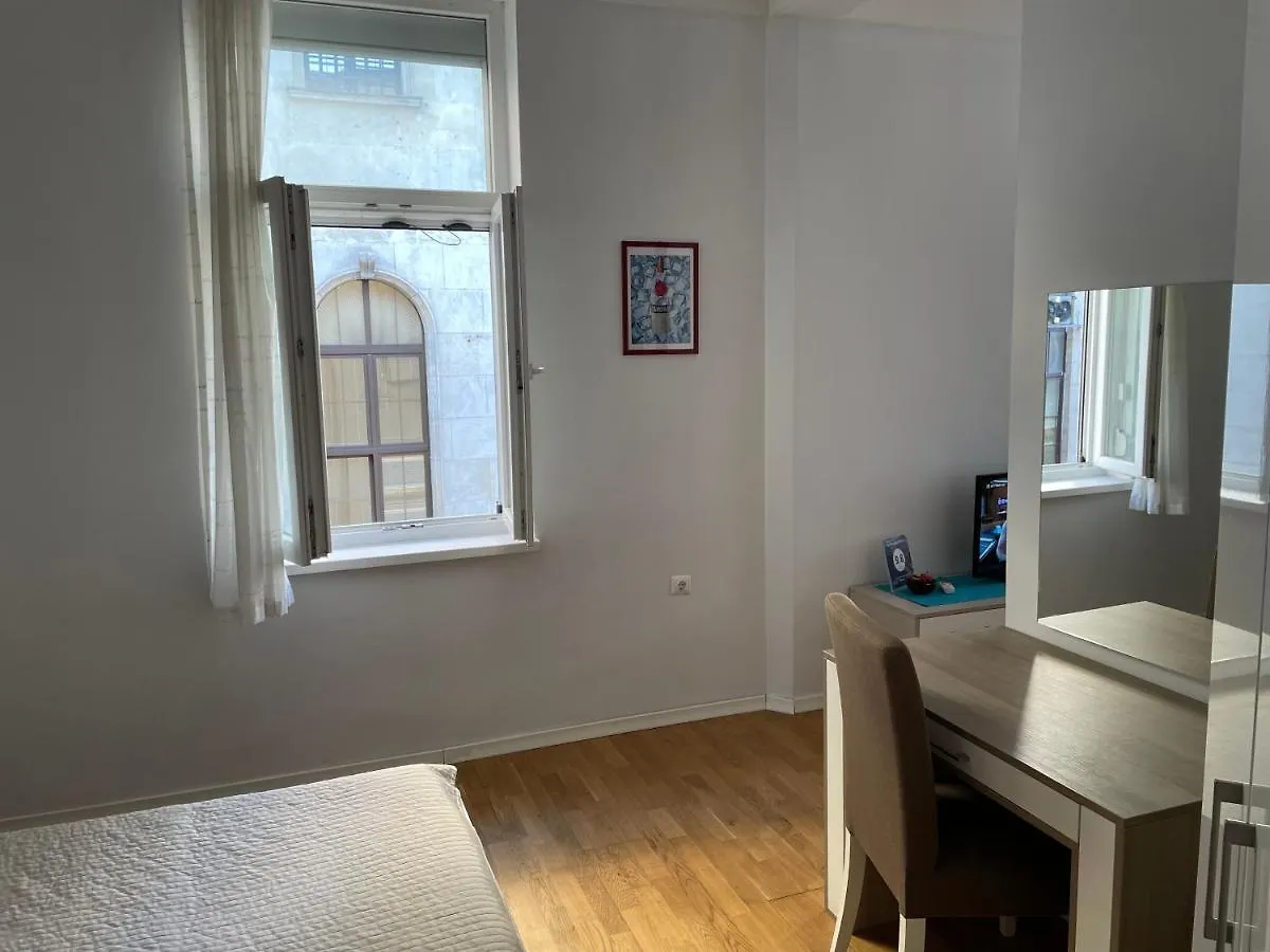 The Central Post Apartments Sofie